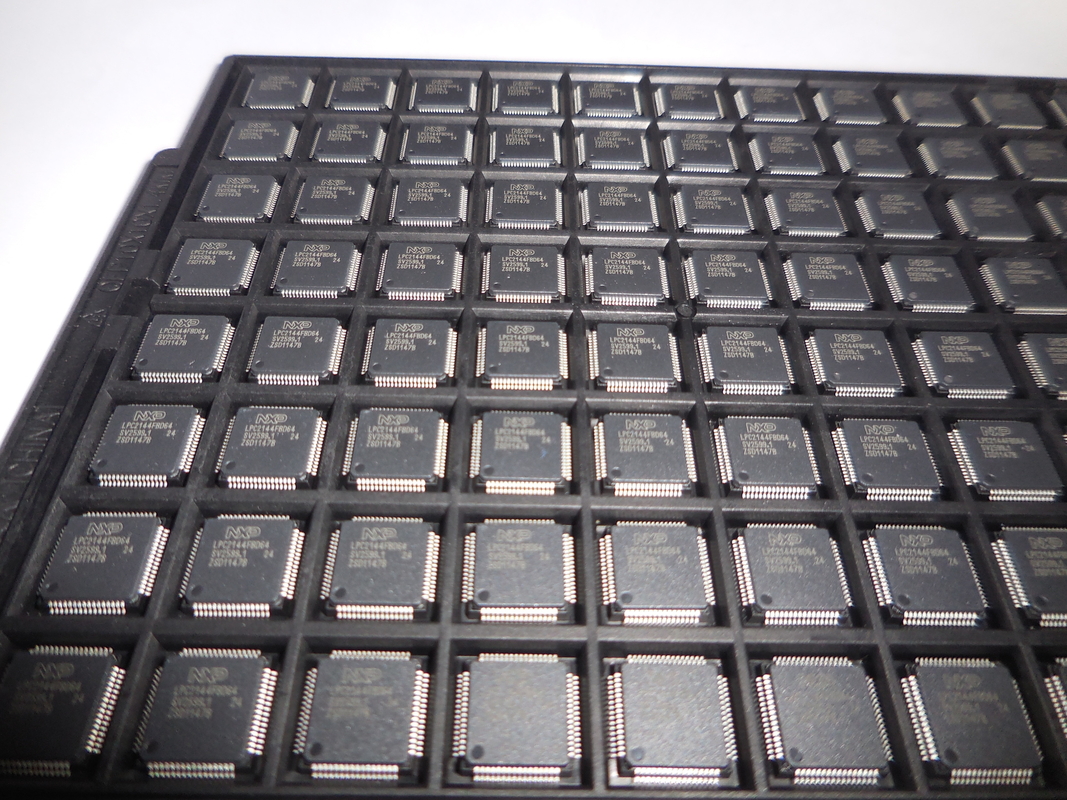 LPC2144FBD64 QFP64 Mạch Tích Hợp IC Vi Điều Khiển Thương Hiệu Mới Nguyên Bản Chưa Sử Dụng